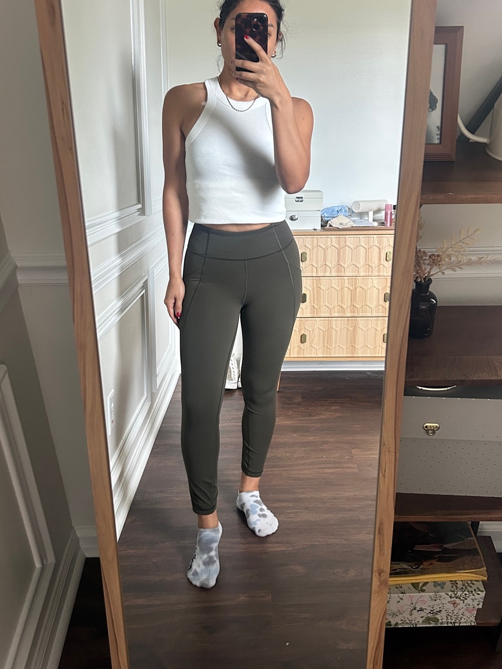 Lululemon High Rise Leggings Olive Green Size S Athletic